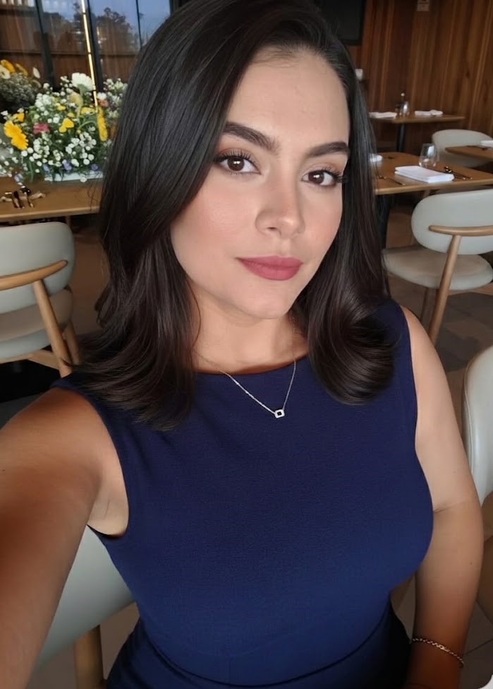 Foto profissional de Hina Pereira de Aguiar